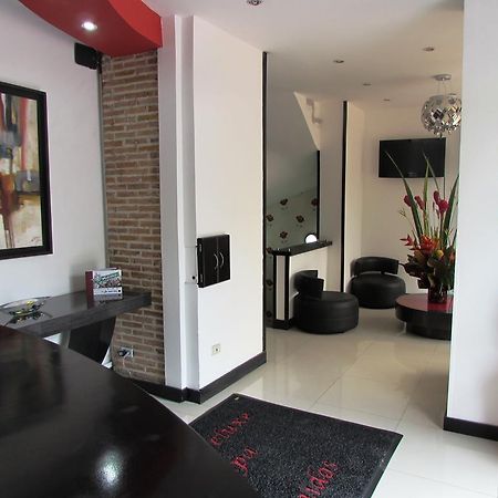 Hotel American Deluxe Bogotá Extérieur photo